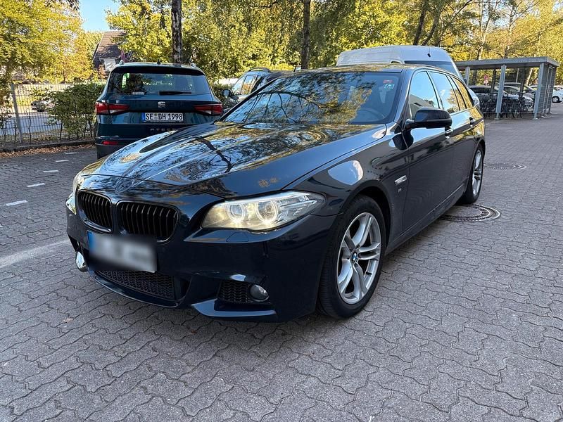 Blau Gebraucht 2014 BMW 520 M Sport Kombi | 9.000 € (Guter Preis) - Bild 1/4