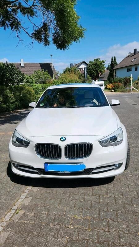 Weiß Gebraucht 2010 BMW 535 Gran Turismo Limousine | 15.000 € (Fairer Preis) - Bild 1/4