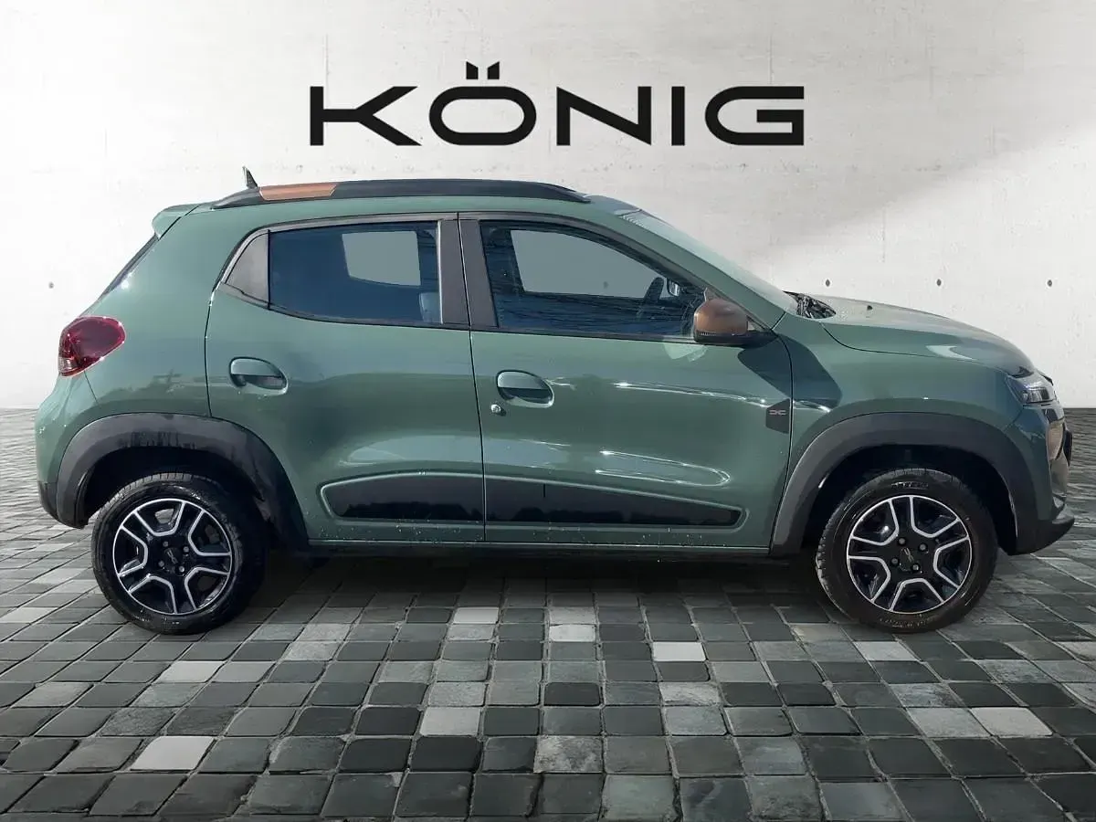 Second-hand Dacia Spring Extreme 47 kW (65 CP) 2023 Verde Hatchback