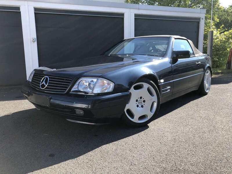 Blau Gebraucht 1996 Mercedes SL500 Cabrio | 35.500 € - Bild 1/4