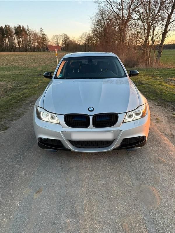 Gebraucht BMW 335 306 PS (225 kW) 2007 Silber Limousine