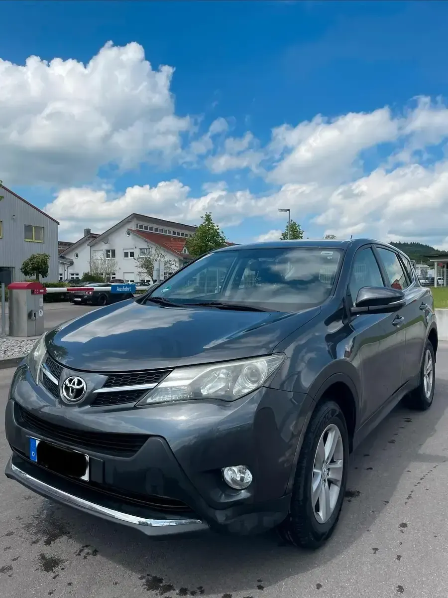 Gebraucht Toyota RAV4 150 PS (110 kW) 2013 Grau SUV