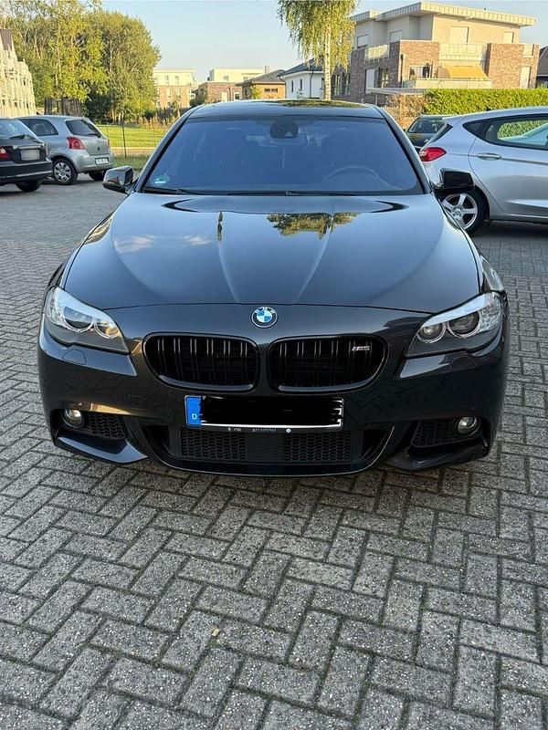 Gebraucht BMW 535 Sport Line 306 PS (225 kW) 2012 Schwarz Limousine