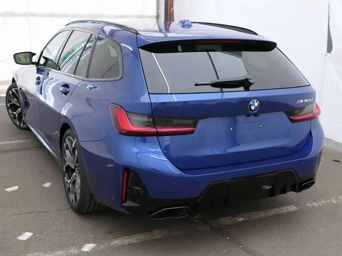 Gebraucht BMW M340 340 PS (250 kW) 2025 M portimao blau metallic Kombi