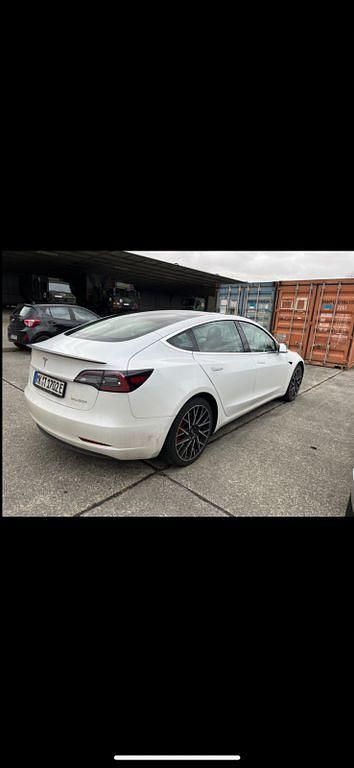 Gebraucht Tesla Model 3 377 kW (513 PS) 2019 Weiß Limousine