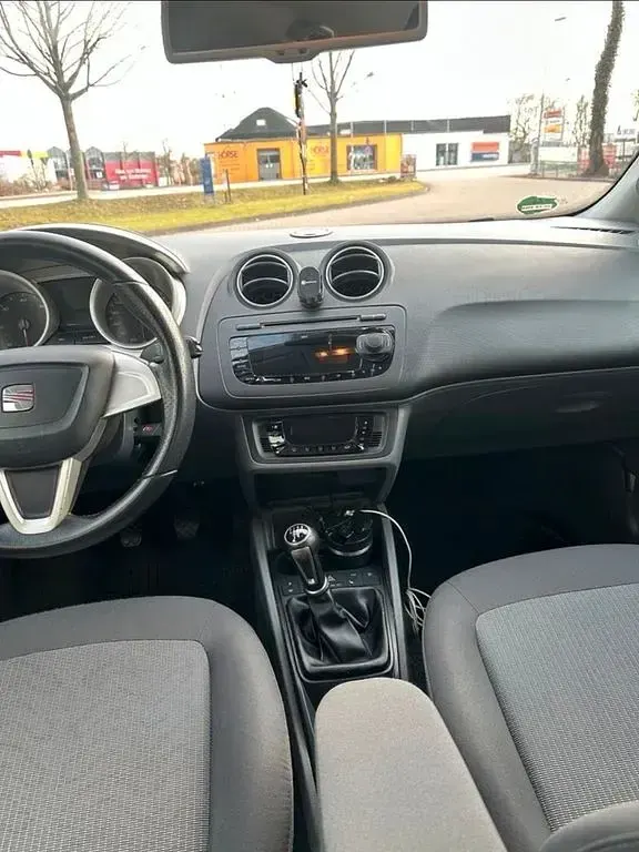 Gebraucht Seat Ibiza Style 105 PS (77 kW) 2010 Andere farben Limousine