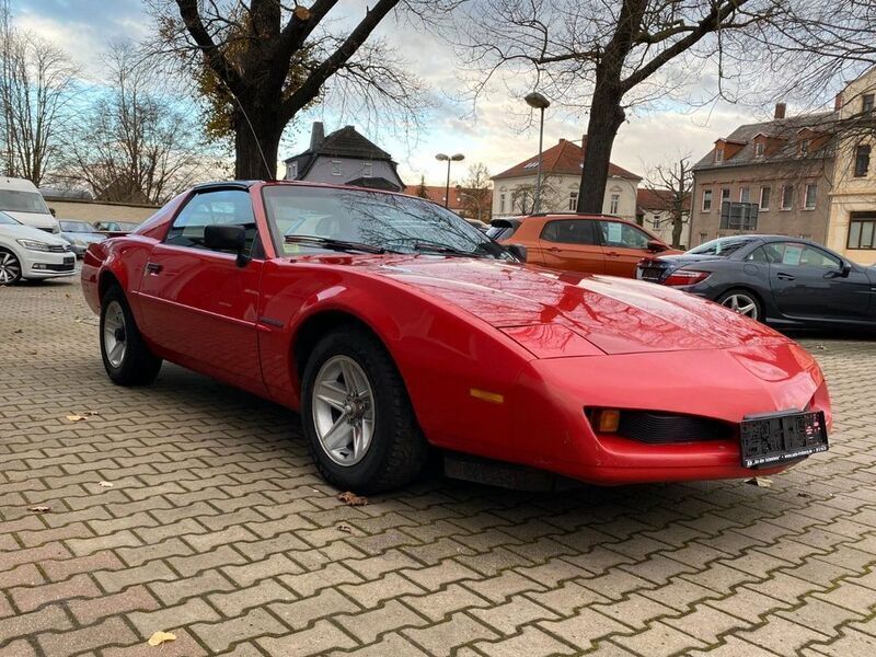Rot Gebraucht 1990 Pontiac Firebird Coupé | 6.960 € - Bild 1/4