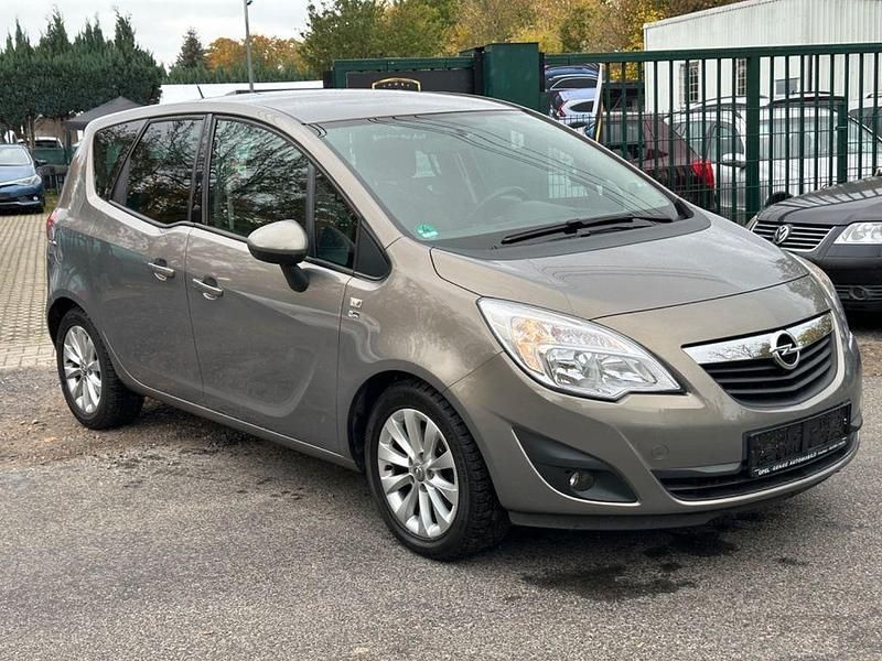 Grau Gebraucht 2012 Opel Meriva Van / Kleinbus | 5.990 € (Fairer Preis) - Bild 1/4