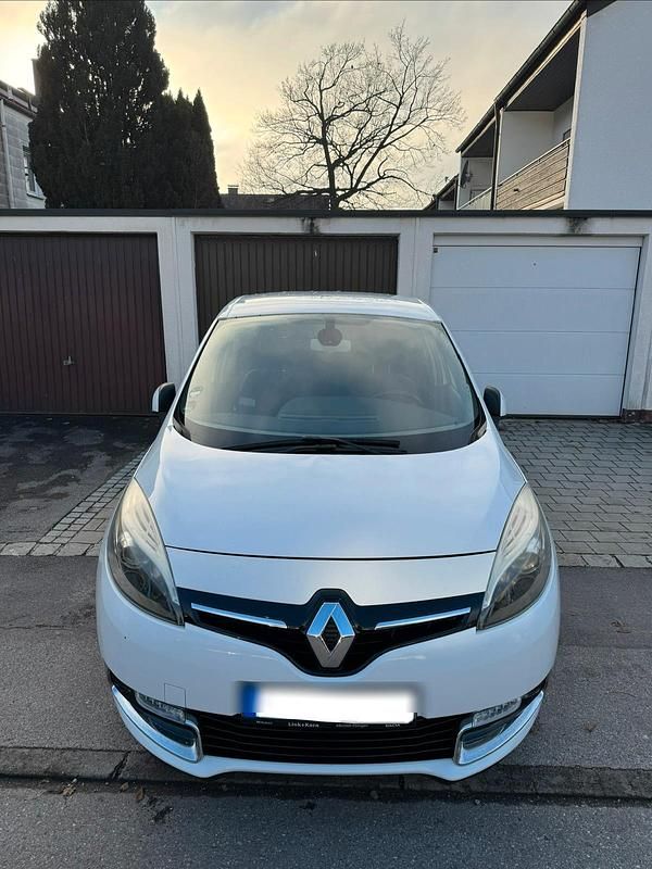 Weiß Gebraucht 2013 Renault Scénic III Van / Kleinbus | 4.800 € (Guter Preis) - Bild 1/4