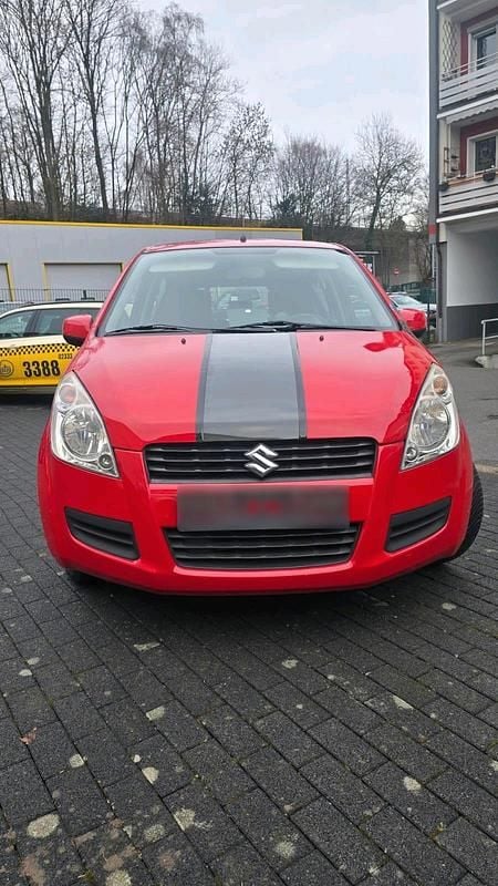 Gebraucht Suzuki Splash 90 PS (66 kW) 2011 Rot Kleinwagen