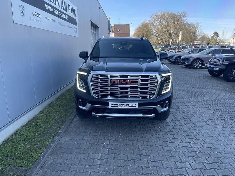Neu GMC Yukon 426 PS (313 kW) 2026 Schwarz SUV