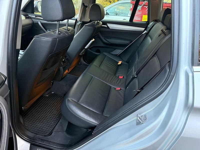 Gebraucht BMW X3 184 PS (135 kW) 2014 Violet SUV