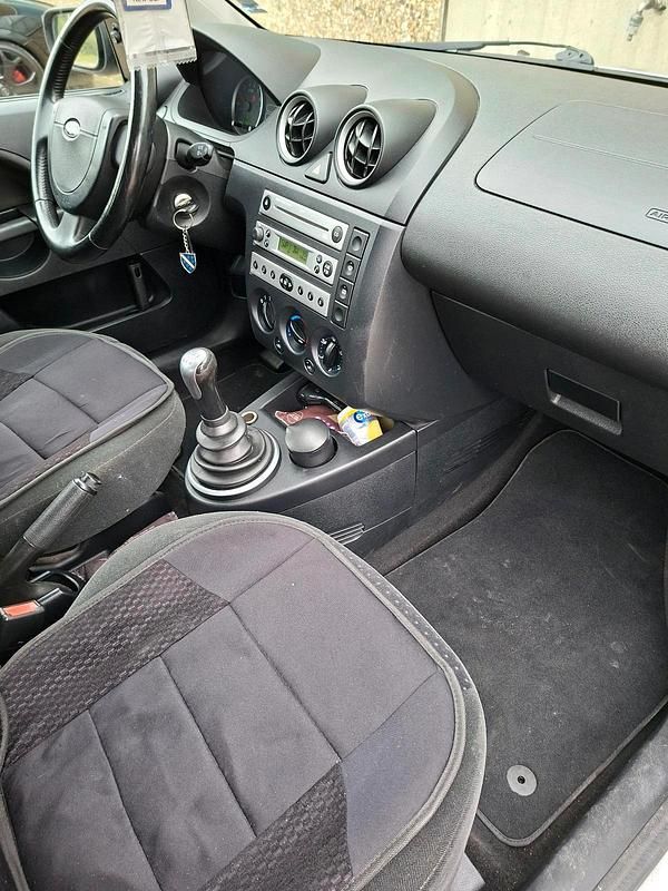 Gebraucht Ford Fiesta 2005 Kleinwagen
