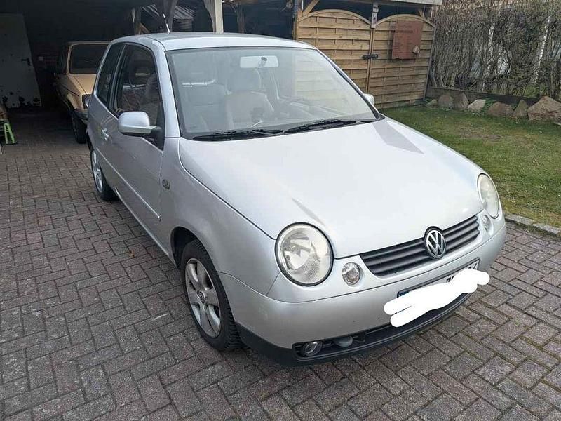 Second-hand VW Lupo 60 CP (44 kW) 2003 Argintiu Hatchback