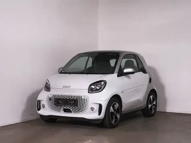 Second-hand Smart ForTwo Electric Drive 60 kW (82 CP) 2024 Alb Coupe
