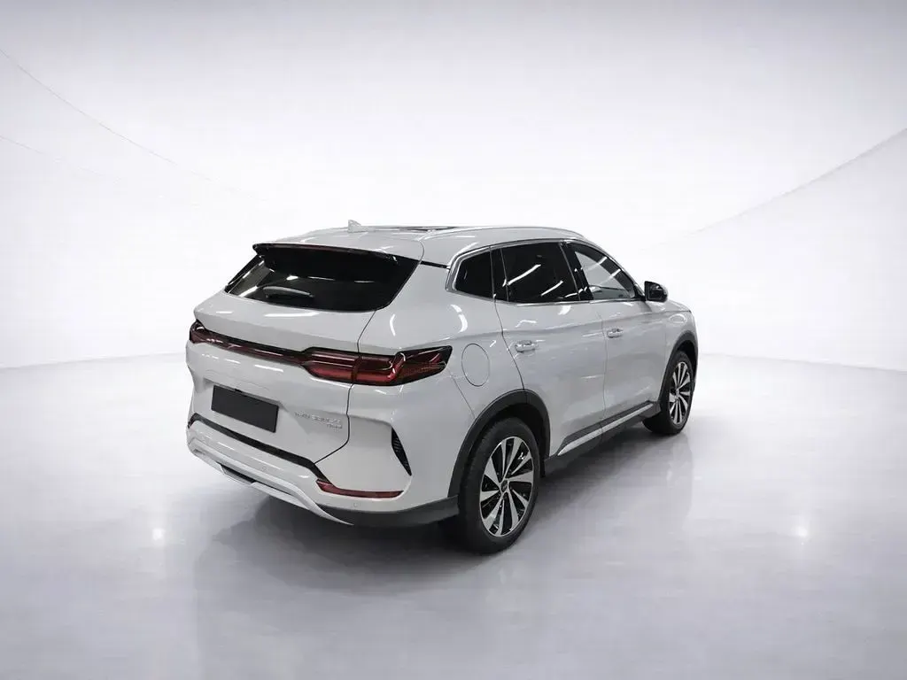 Usata BYD Seal U Design 324 CV (238 kW) 2025 Grigio SUV