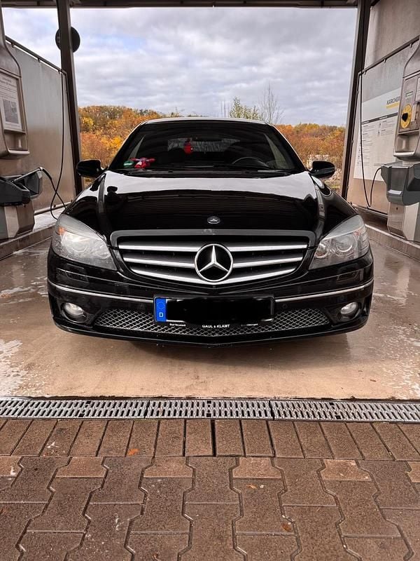 Schwarz Gebraucht 2009 Mercedes CLC180 Kleinwagen | 5.699 € (Fairer Preis) - Bild 1/4