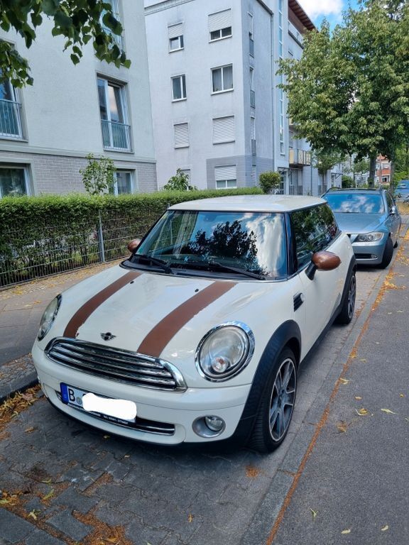 Beige Gebraucht 2011 Mini ONE Kleinwagen | 3.400 € (Guter Preis) - Bild 1/4