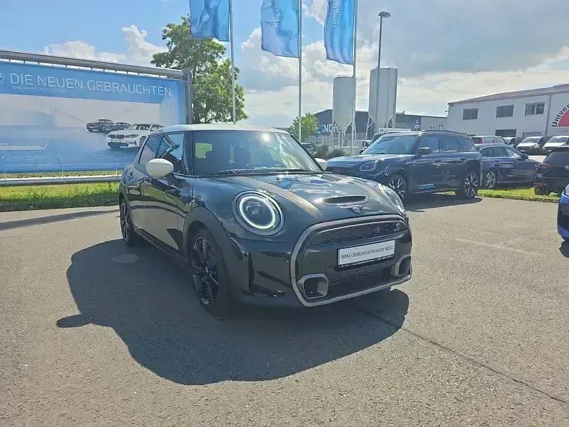 Gebraucht Mini Cooper S 178 PS (130 kW) 2023 Grün Kleinwagen