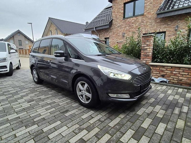 Gebraucht Ford Galaxy Titanium 165 PS (121 kW) 2019 Van / Kleinbus