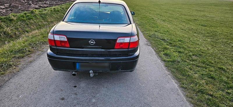 Gebraucht Opel Omega 144 PS (105 kW) 2001 Grün Limousine