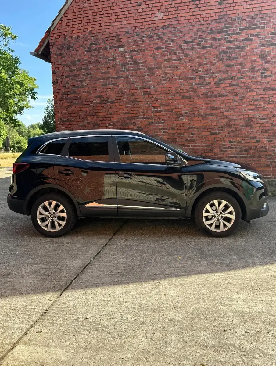 Gebraucht Renault Kadjar LIMITED 140 PS (102 kW) 2019 Schwarz SUV