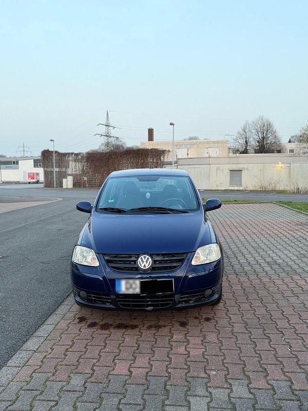 Gebraucht VW Fox 55 PS (40 kW) 2009 Blau Kleinwagen