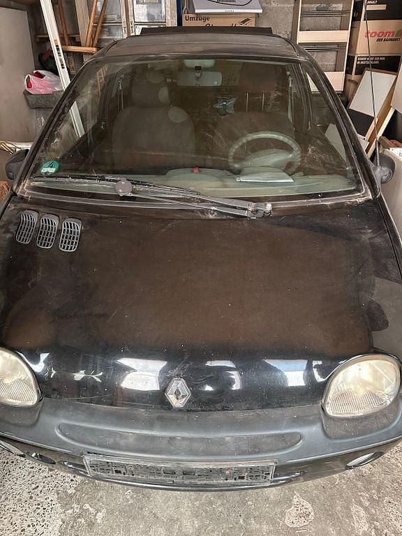 Schwarz Gebraucht 2001 Renault Twingo Kleinwagen | 700 € (Fairer Preis) - Bild 1/4