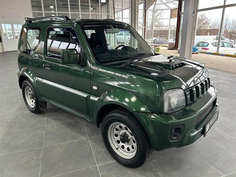 Gebraucht Suzuki Jimny Ranger 86 PS (63 kW) 2013 Grün SUV