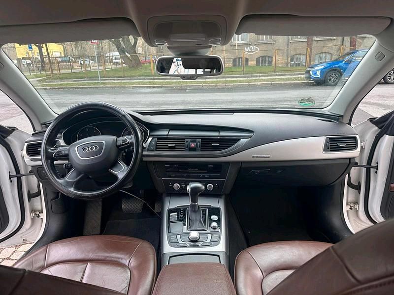 Gebraucht Audi A7 245 PS (180 kW) 2013 Weiß Kleinwagen