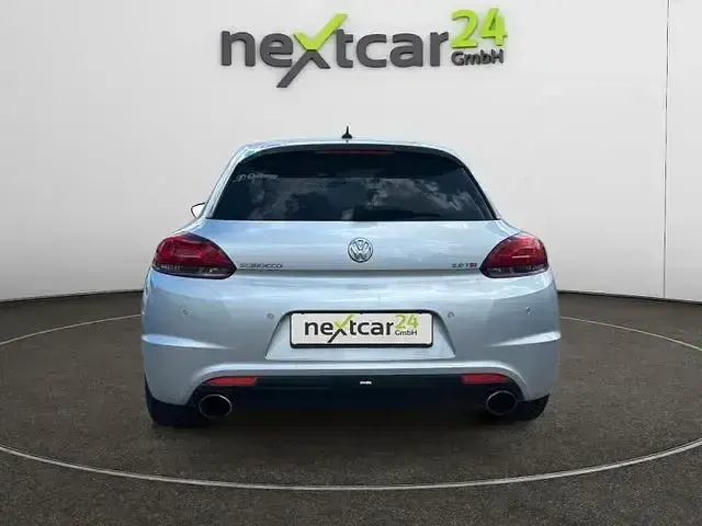 Gebraucht VW Scirocco Sport 211 PS (155 kW) 2013 Silber metallic Coupé