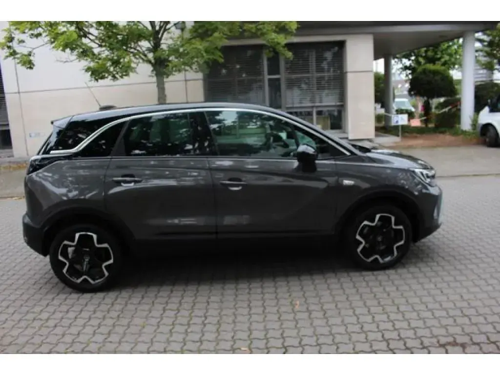 Gebraucht Opel Crossland X 110 PS (80 kW) 2022 Moonstone grey (metallic) SUV