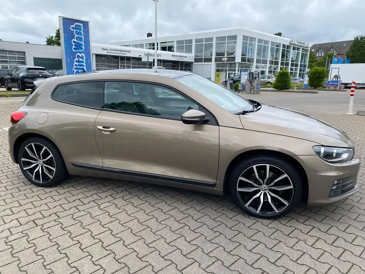Gebraucht VW Scirocco 220 PS (161 kW) 2015 Gold Coupé