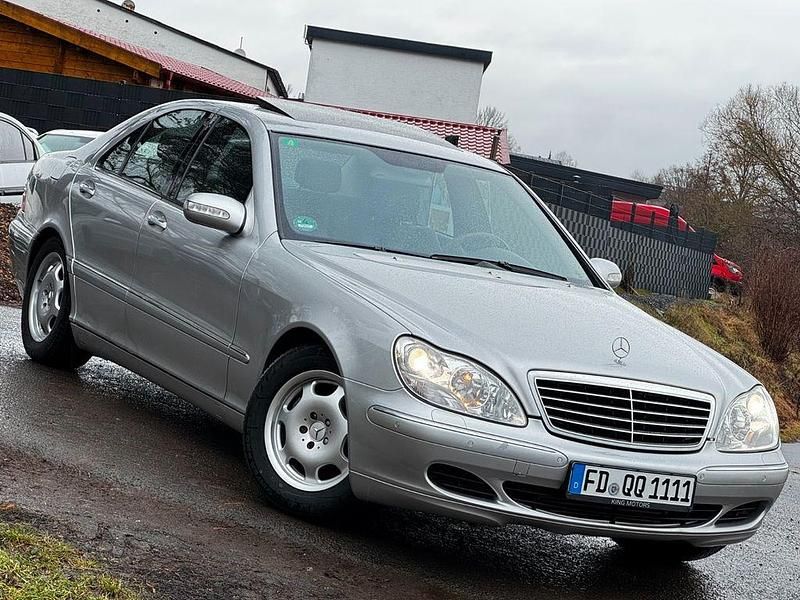 Silber Gebraucht 2005 Mercedes S320 Limousine | 4.490 € (Fairer Preis) - Bild 1/4
