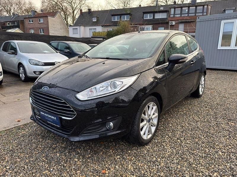 Gebraucht Ford Fiesta Titanium 80 PS (58 kW) 2017 Schwarz Limousine