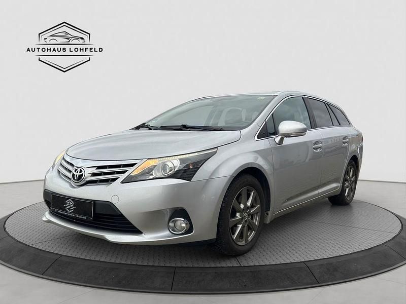 Silber Gebraucht 2012 Toyota Avensis Executive Kombi | 5.900 € (Fairer Preis) - Bild 1/4