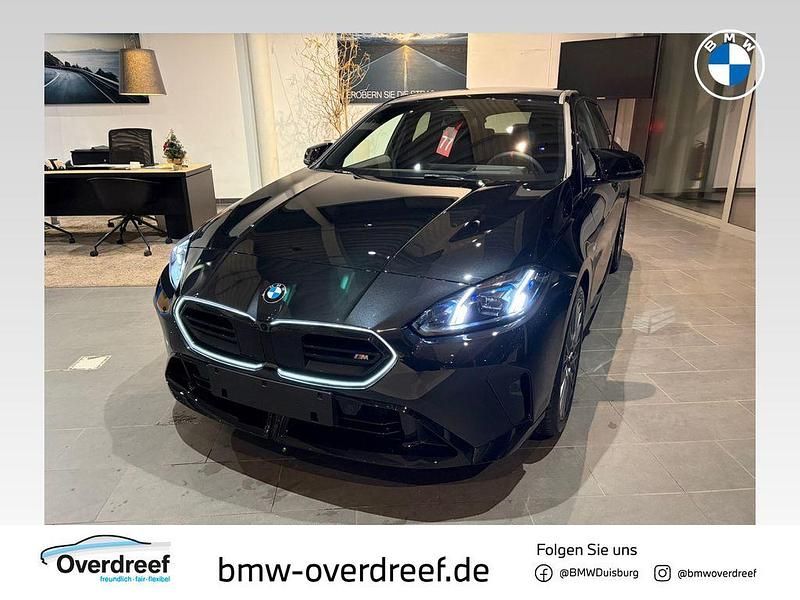 Neu BMW M135 Performance 300 PS (220 kW) 2025 Schwarz Kleinwagen