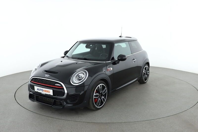 Schwarz Gebraucht 2018 Mini John Cooper Works Kleinwagen | 21.850 € (Fairer Preis) - Bild 1/4