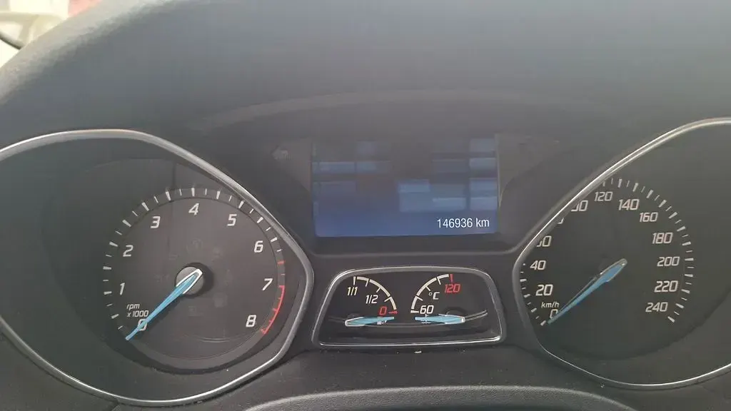 Occasion Ford Focus Trend 125 ch (91 kW) 2014 Marron Berline