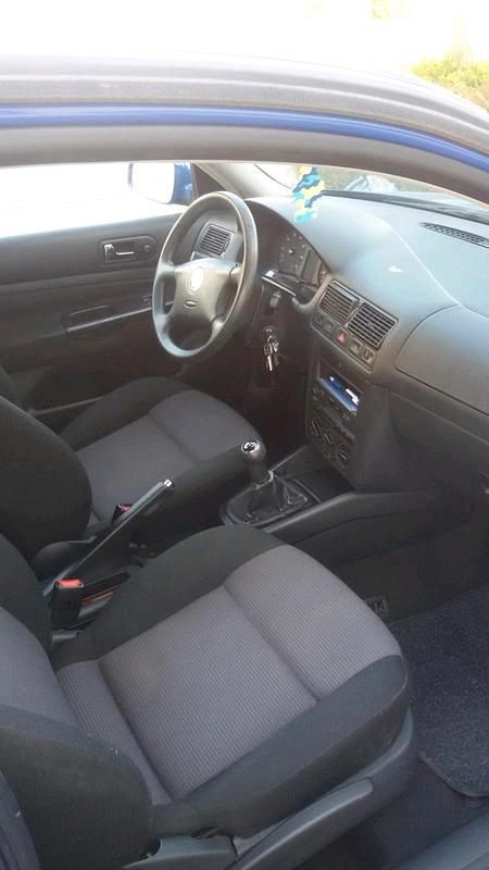 Gebraucht VW Golf IV 72 PS (52 kW) 2000 Blau Kleinwagen