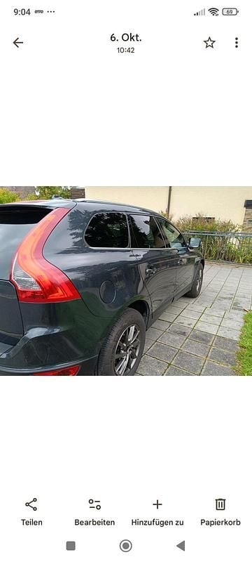 Gebraucht Volvo XC60 163 PS (119 kW) 2022 Schwarz SUV