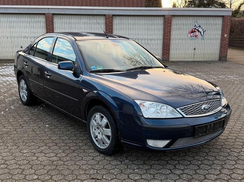 Gebraucht Ford Mondeo Ghia 145 PS (106 kW) 2006 Blau Limousine