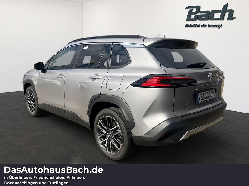 Gebraucht Toyota Corolla Cross 178 PS (130 kW) 2025 Metalstreamgrau SUV
