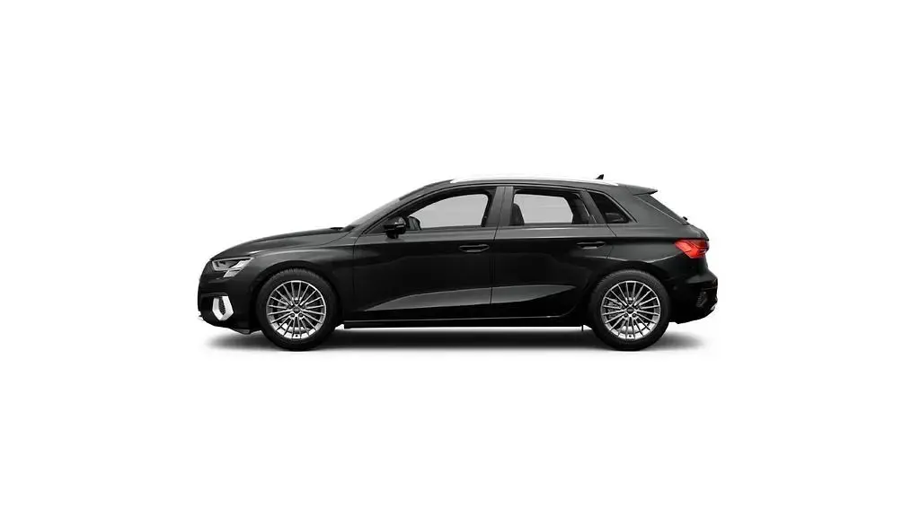 Używany Audi A3 Advanced 150 KM (110 kW) 2022 Czarny Sedan/Limuzyna