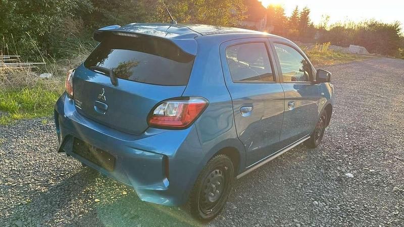 Gebraucht Mitsubishi Space Star Select+ 71 PS (52 kW) 2023 Cerulean/medium blue Kleinwagen