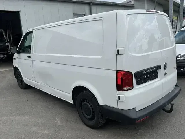 Gebraucht VW Transporter 150 PS (110 kW) 2022 Weiß Van