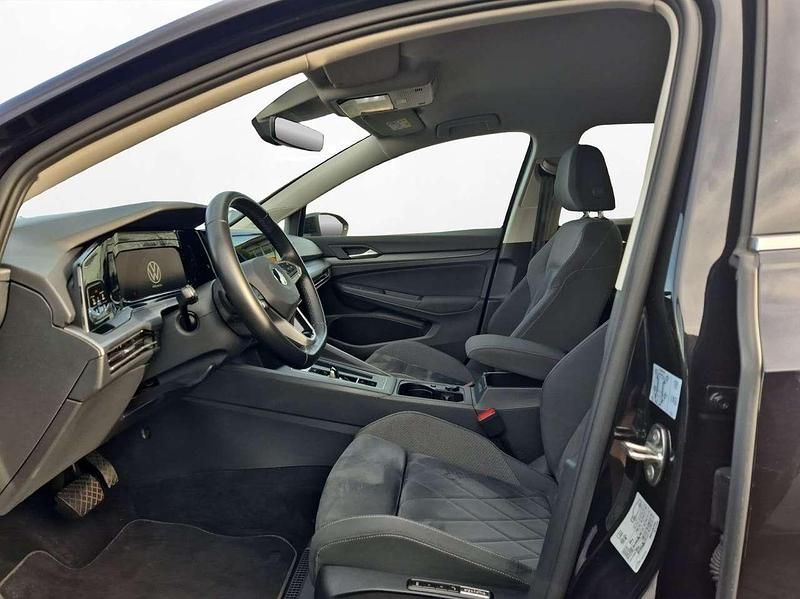 Gebraucht VW Golf VIII 150 PS (110 kW) 2021 Schwarz Kombi