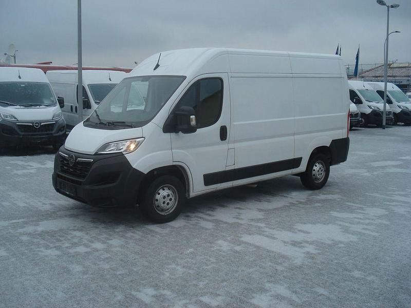 Gebraucht Opel Movano Edition 140 PS (102 kW) 2023 Weiß Van / Kleinbus