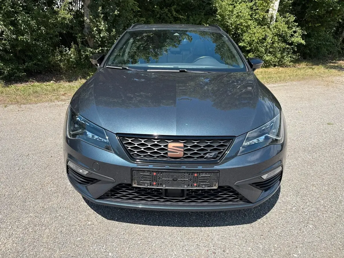 Gebraucht Seat Leon ST 4Drive 300 PS (220 kW) 2020 Grau Kombi