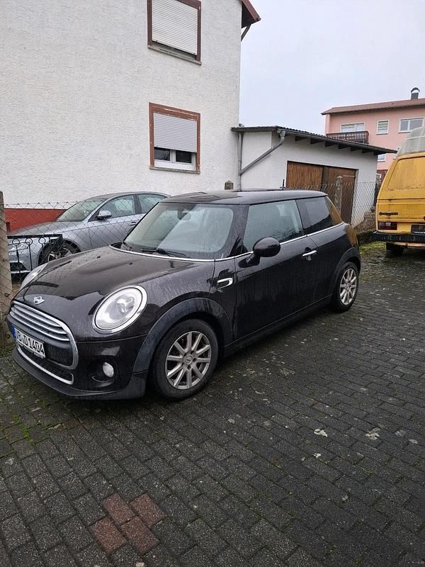 Braun Gebraucht 2014 Mini ONE Kleinwagen | 6.200 € - Bild 1/3